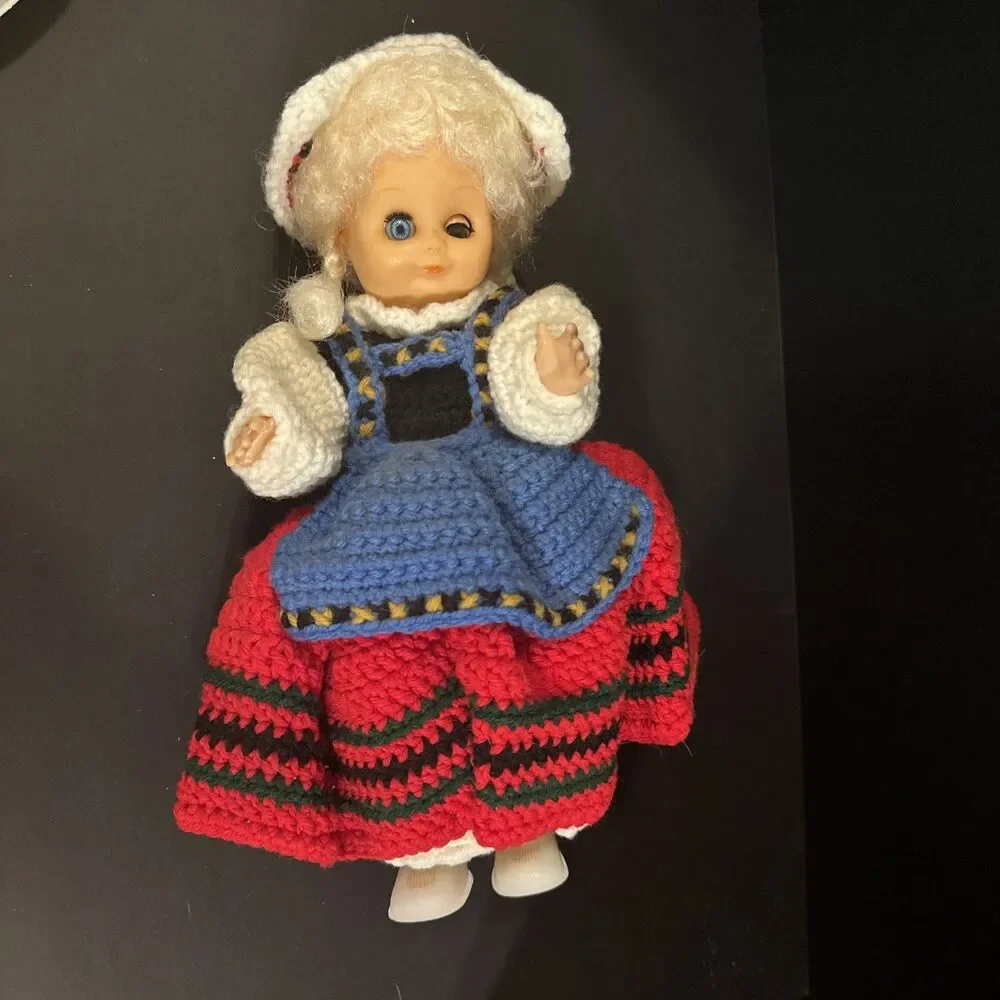 Vintage Doll With Blonde Hair, Blue‎ Eyes & Knit Yarn Outfit